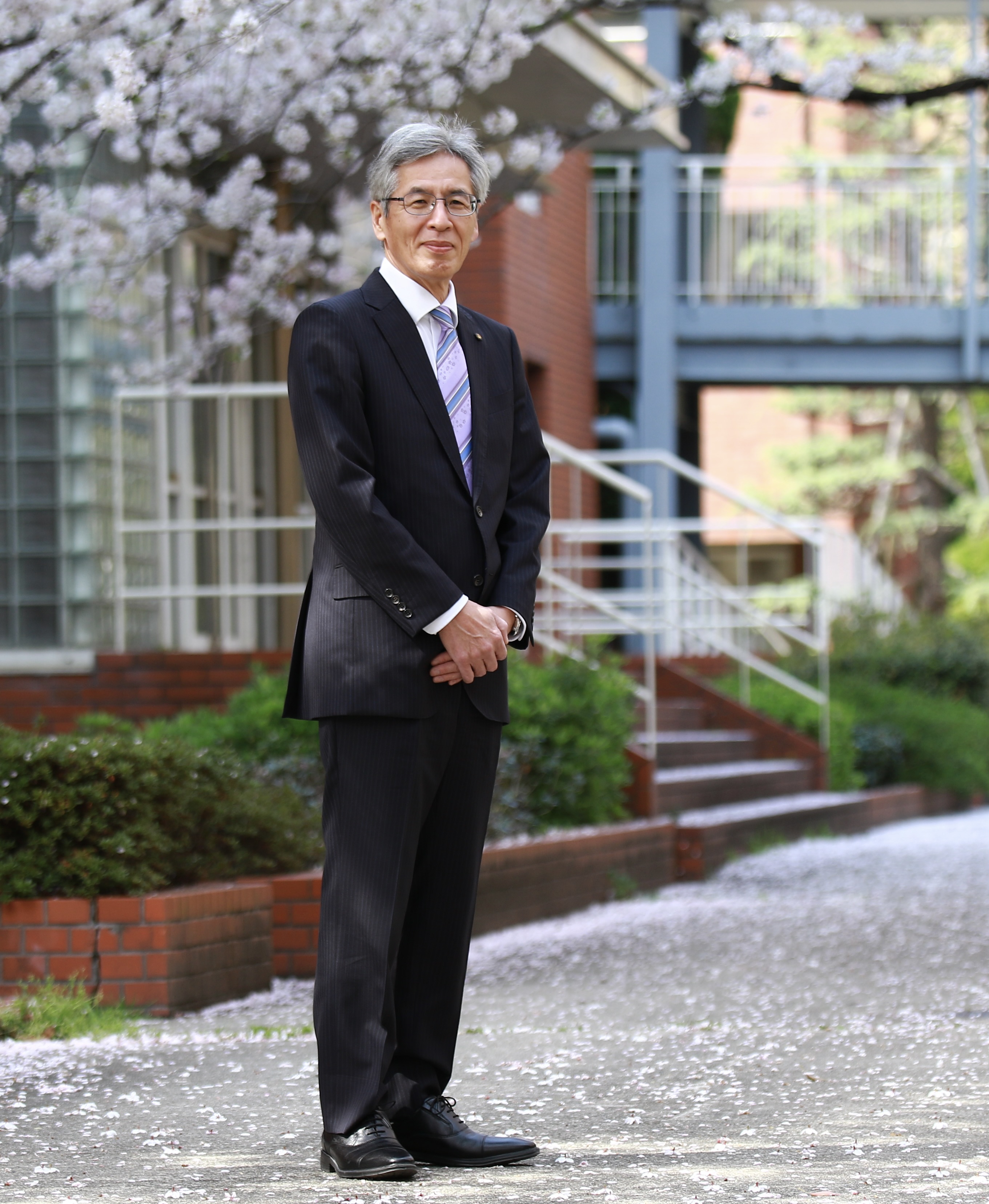 校長 世良田 重人