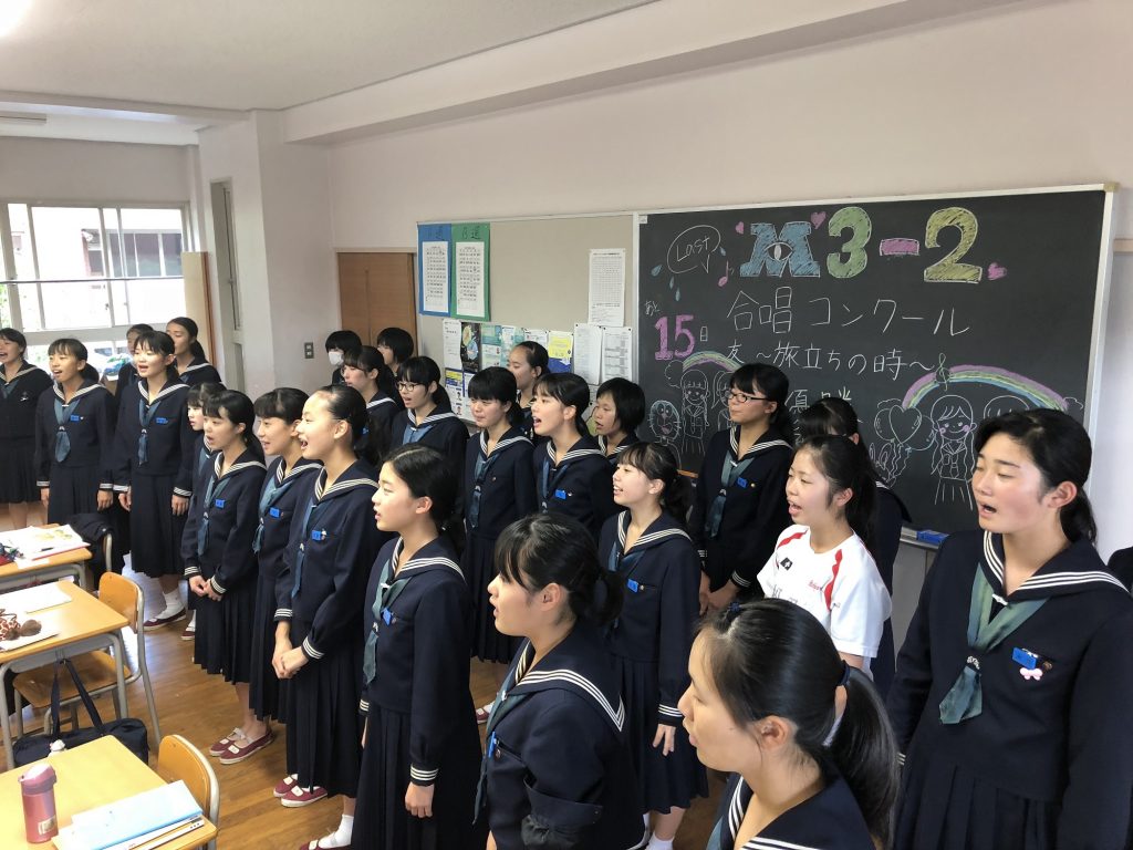 中学合唱コンクールの練習 | 武庫川女子大学附属中学校高等学校