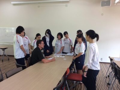 中学CGコース英語キャンプ(1) | 武庫川女子大学附属中学校高等学校
