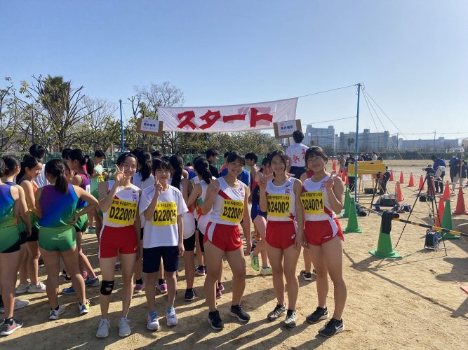 陸上部 学校紹介 武庫川女子大学附属中学校高等学校